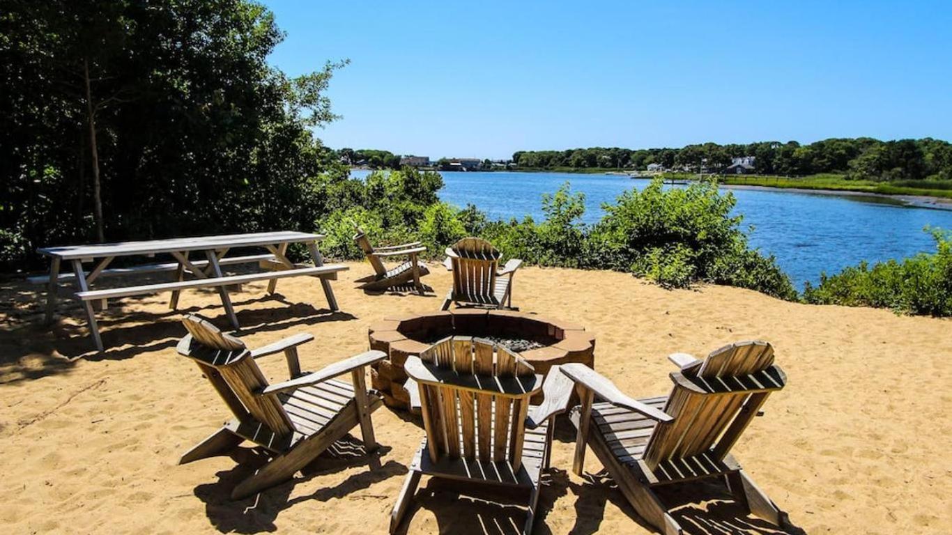 The Cove At Yarmouth Hotel Уест Ярмут Екстериор снимка