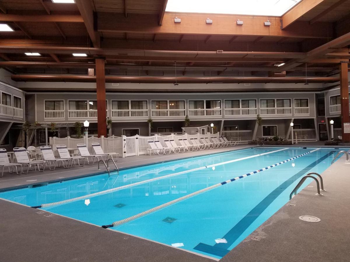 The Cove At Yarmouth Hotel Уест Ярмут Екстериор снимка